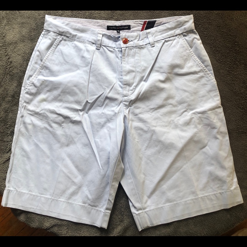 🔥SOLD🔥Tommy Hilfiger Men’s Light Blue Shorts